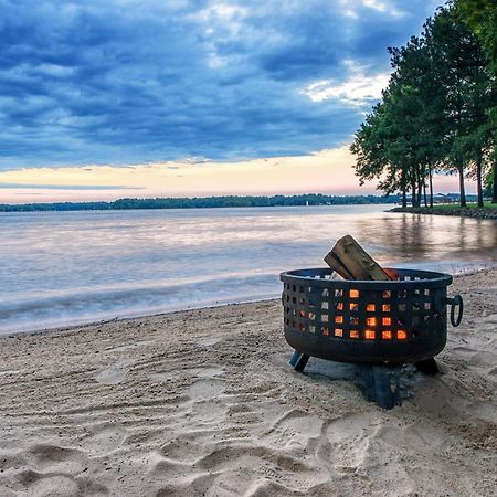 Lake Norman Breakaway Mooresville Bagian luar foto